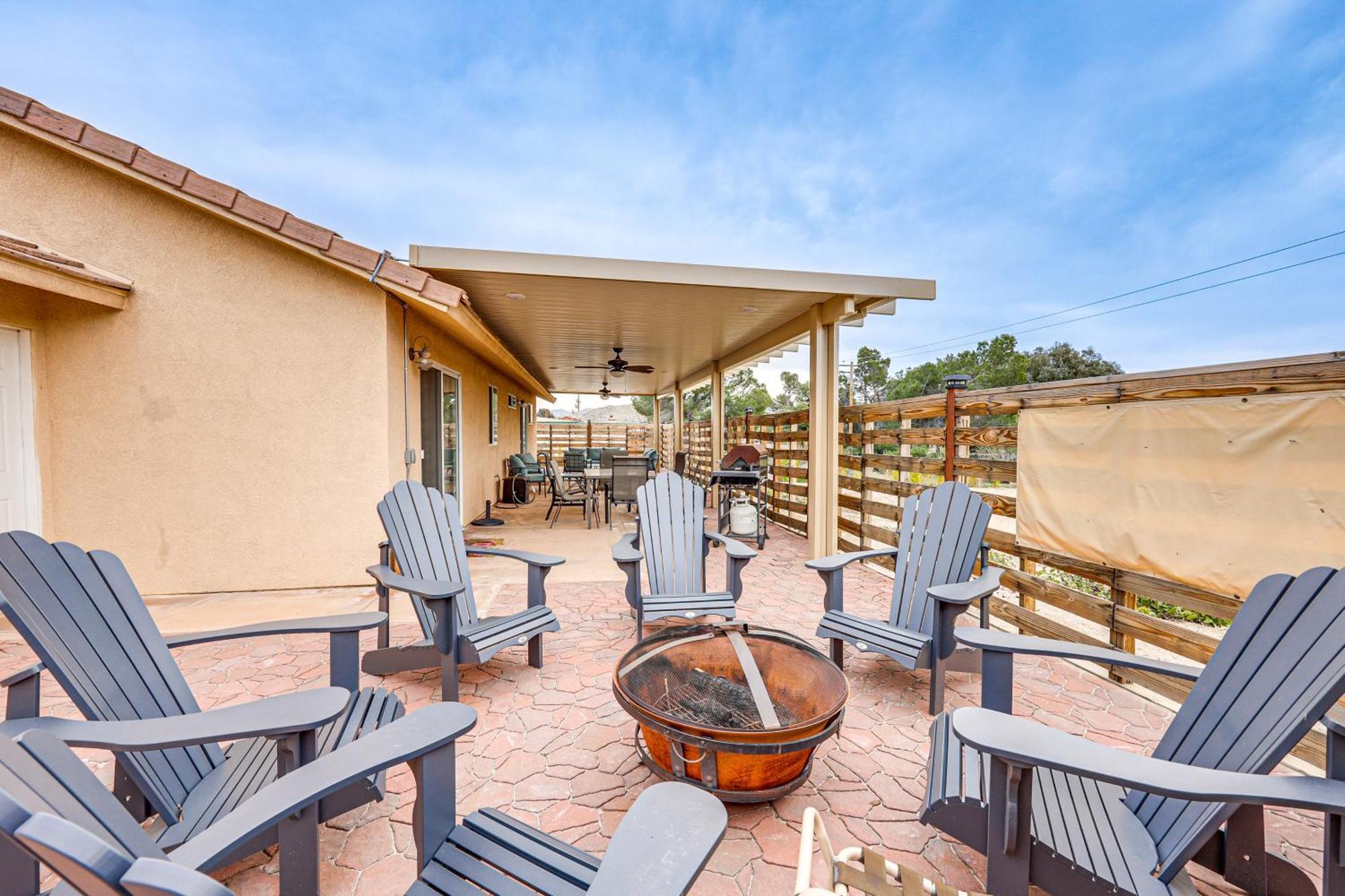 Updated Abode 22 Mi To Joshua Tree National Park! Morongo Valley Exterior foto